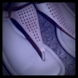 Used tan sandles